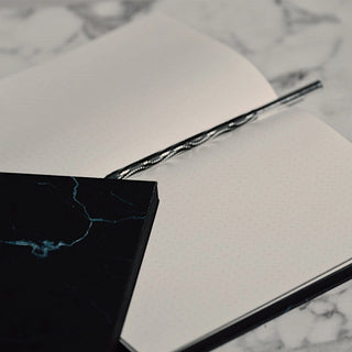 Marmor märkmik #1007