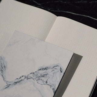 Marmor märkmik #1006